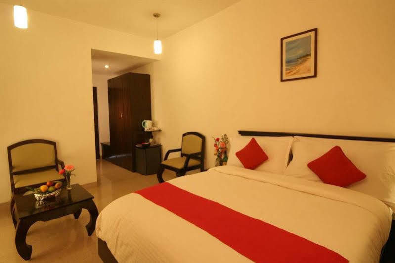 Calangute Grande Hotel Exterior foto